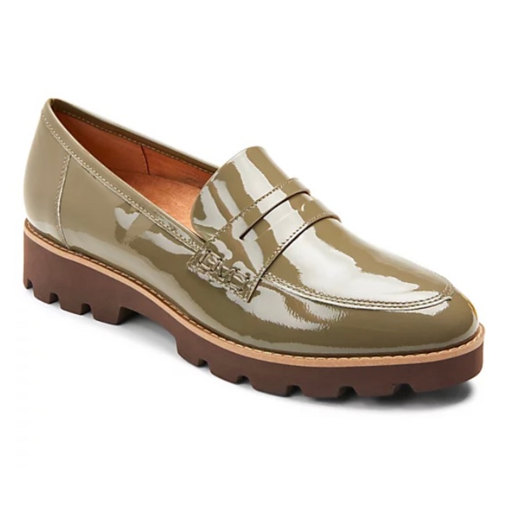Vionic patent leather loafers - olive green